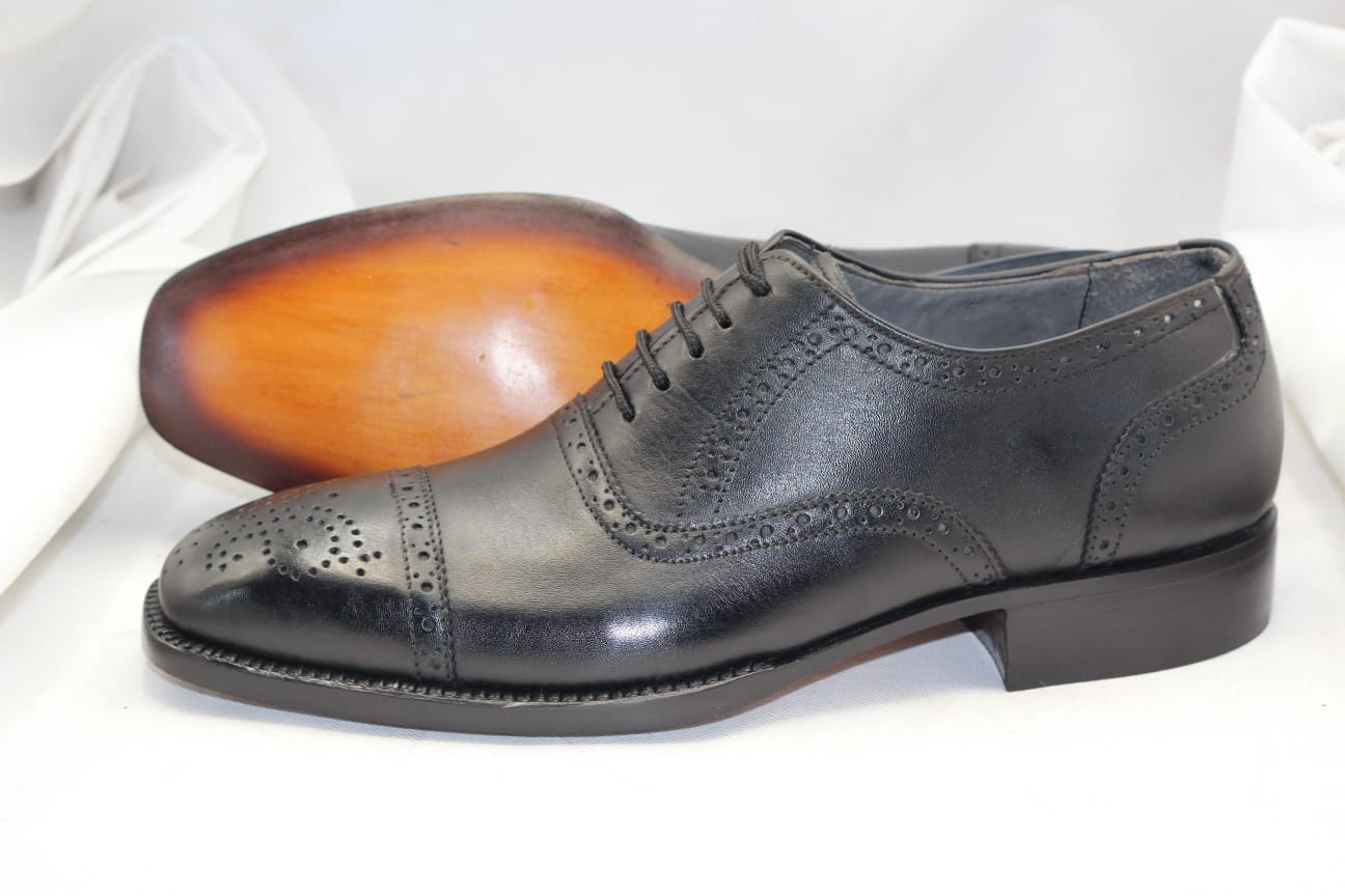 Black Oxfords shoes office Use